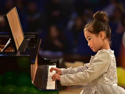 沂州请钢琴家教哪家好？